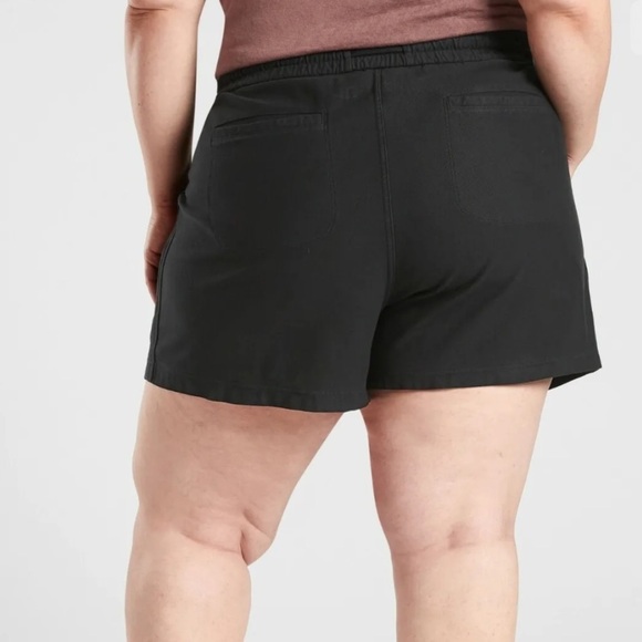 Athleta Farallon Short, Black Size 24 Plus Style #531097 - Picture 2 of 12